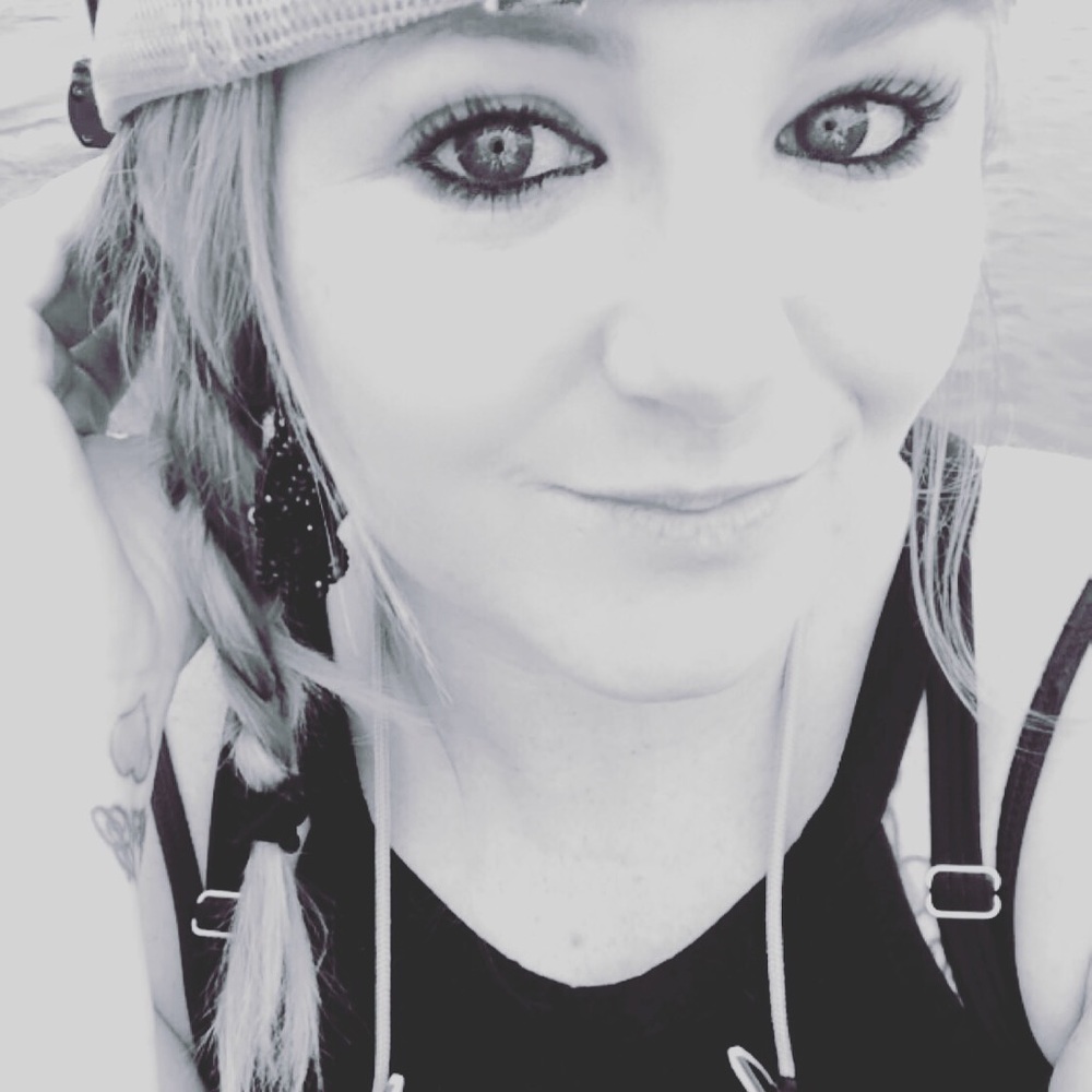 Meet your Posher, Amanda